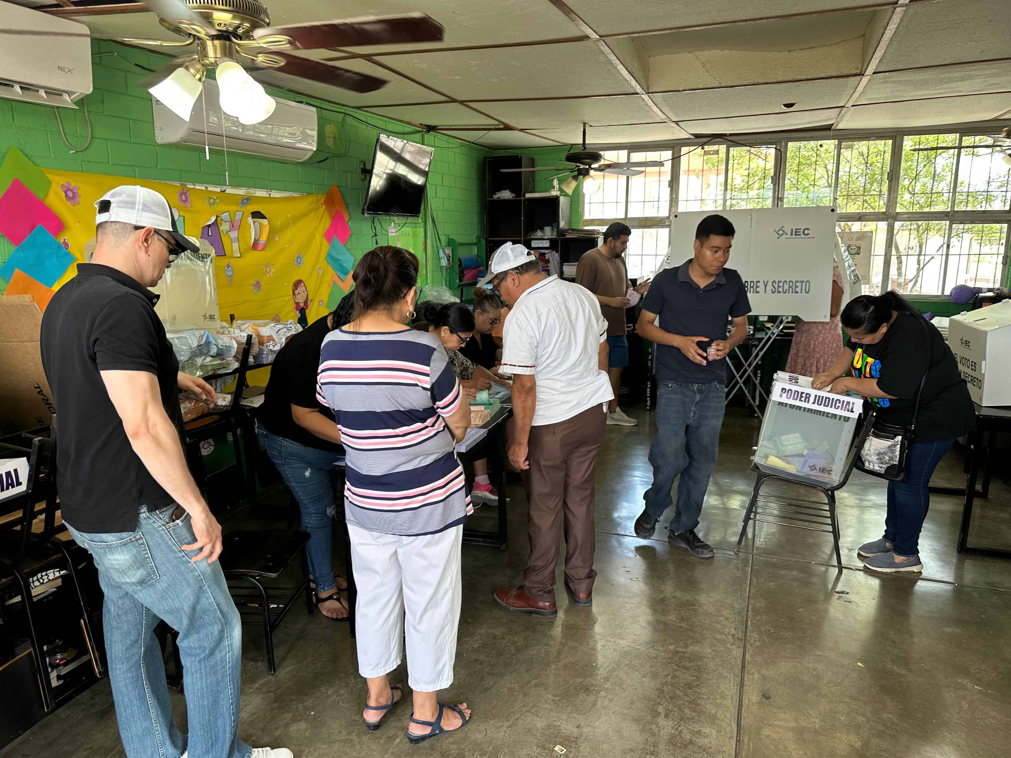 Arranca con retraso histórica elección judicial en Piedras Negras