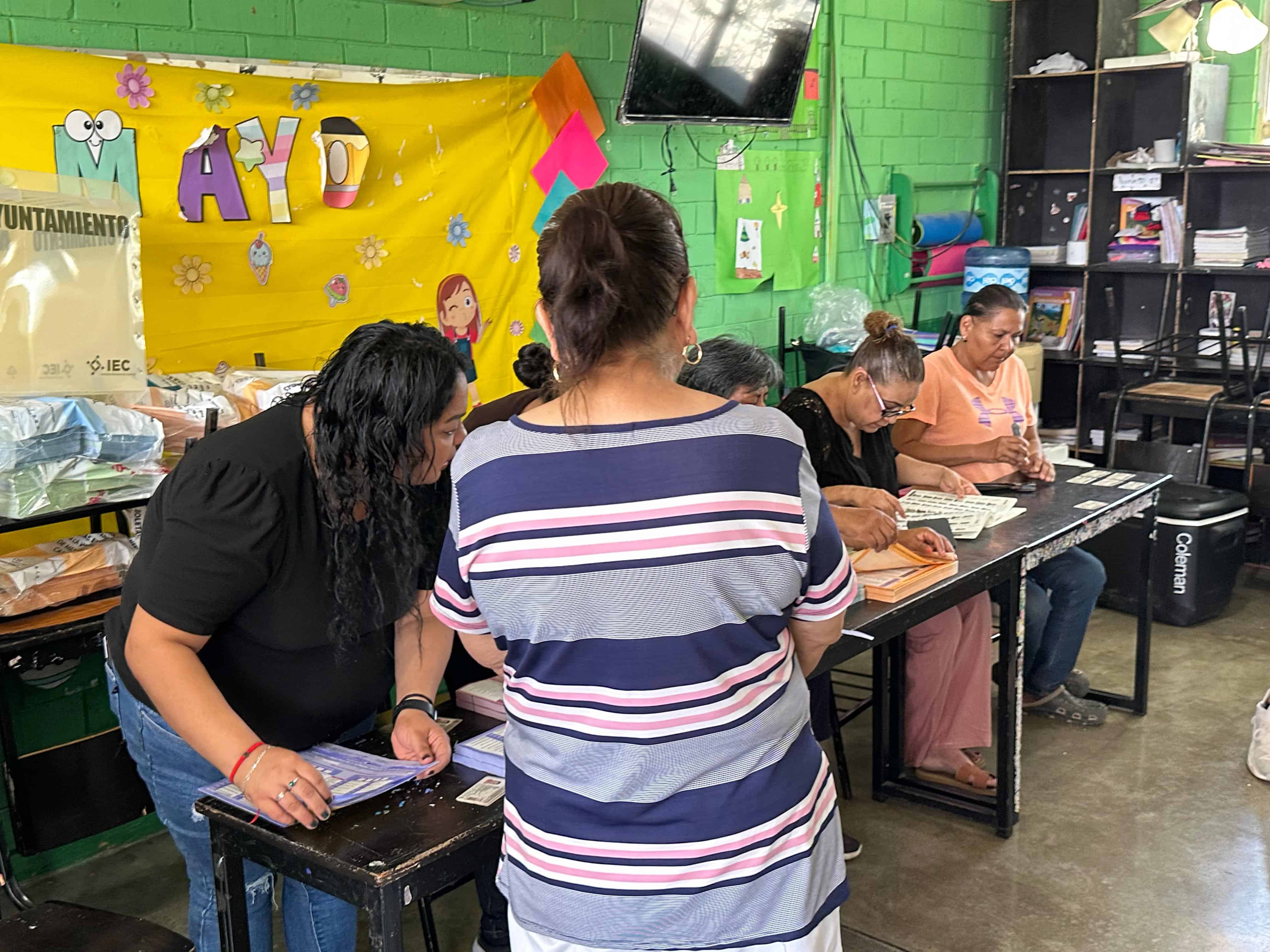 Arranca con retraso histórica elección judicial en Piedras Negras
