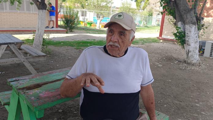 Retrasan votación hasta por una hora