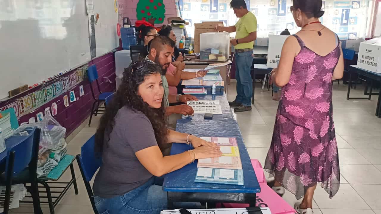 Desairada elección y hasta con acarreo