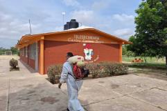 Extienden jornada de fumigación escolar en la región de los Cinco Manantiales