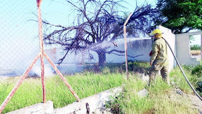 ´Fuego´ en gasera moviliza a Bomberos