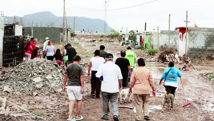 Llama Javier Díaz a no tirar basura en arroyos