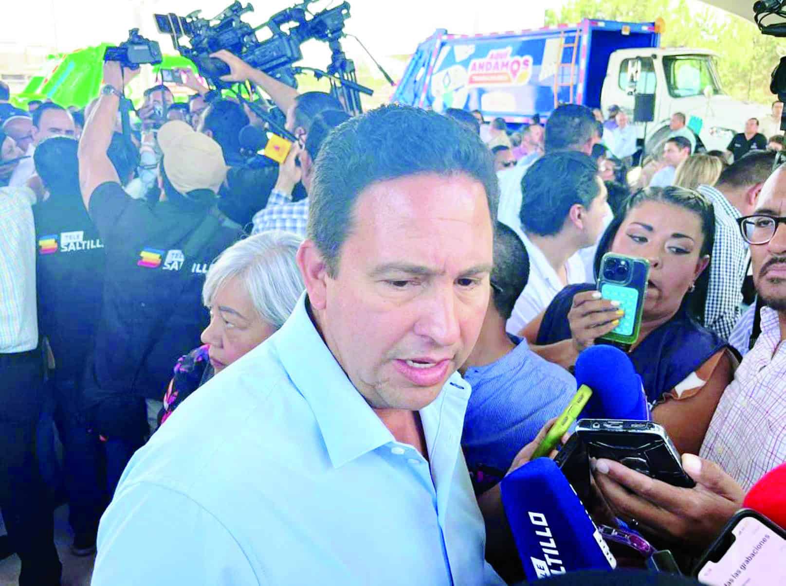 Llama Javier Díaz a no tirar basura en arroyos