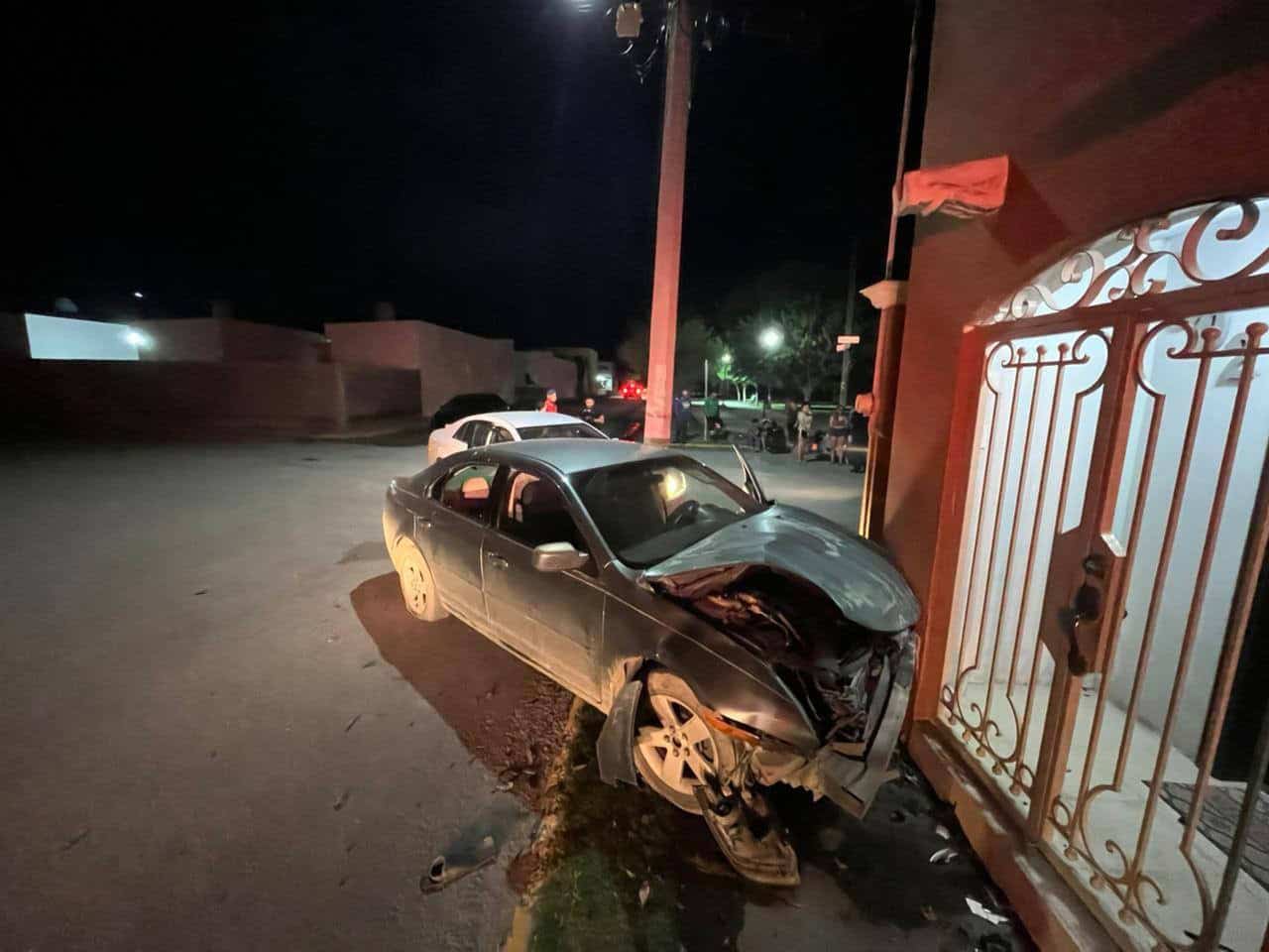 Accidente en colonia Magisterio de Allende deja solo daños materiales