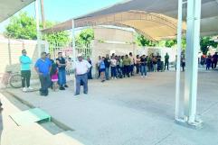 Recortan escuelas horario