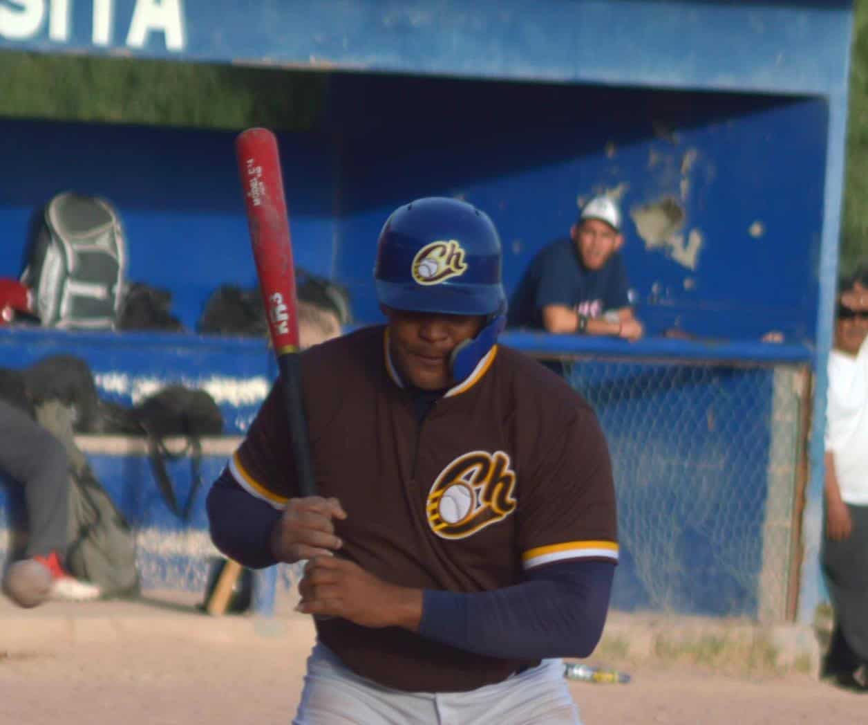 Termina el rol regular en Béisbol de 40 y más