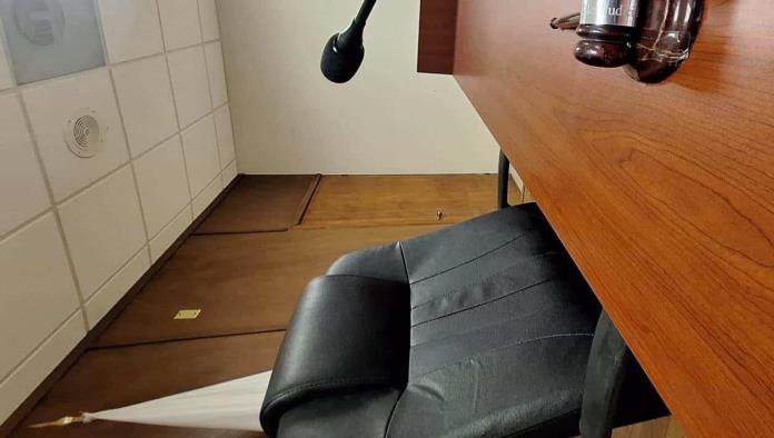 Enfrenta nueve causas penales