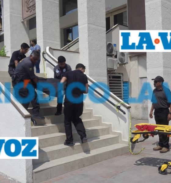 Muere abuelito de un infarto en la Presidencia Municipal en Monclova