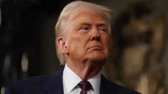 Trump duplica aranceles al acero y aluminio al 50%, México y UE Trump duplica aranceles al acero y aluminio al 50%, México y UE