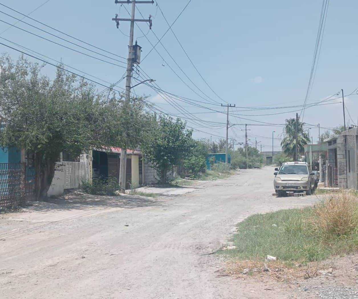 Apagón deja sin electricidad a familias en la colonia Ramos Arizpe de Monclova