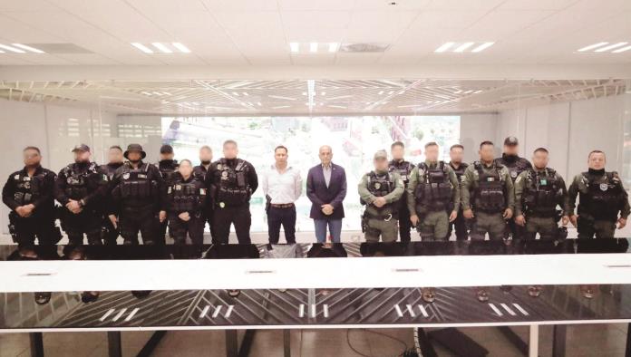 Entrega SP incentivos a policías destacados 