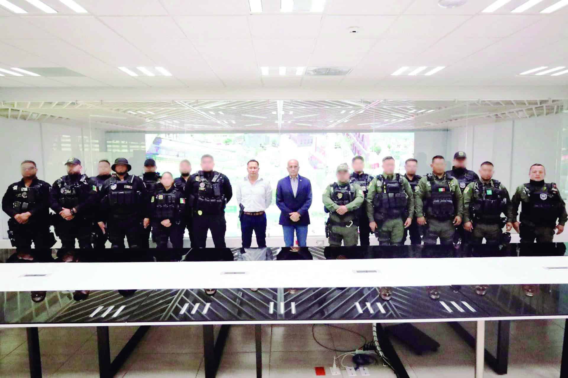 Entrega SP incentivos a policías destacados Entrega SP incentivos a policías destacados