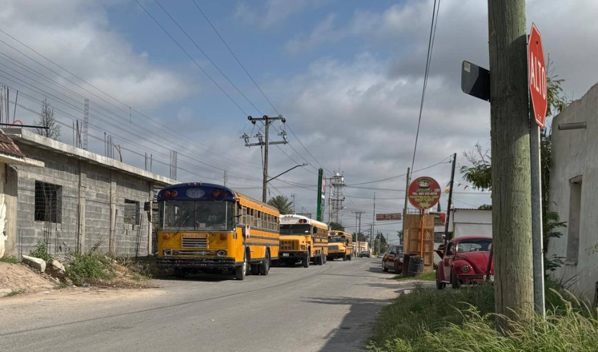 Acusan privilegios a transportistas por vínculos políticos en Allende