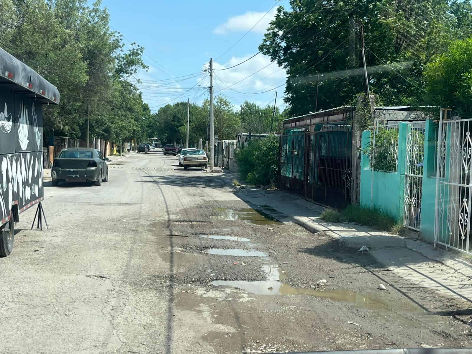 La voz en tu colonia: Vecinos de la Emiliano Zapata Exigen Solución a Calles Deterioradas