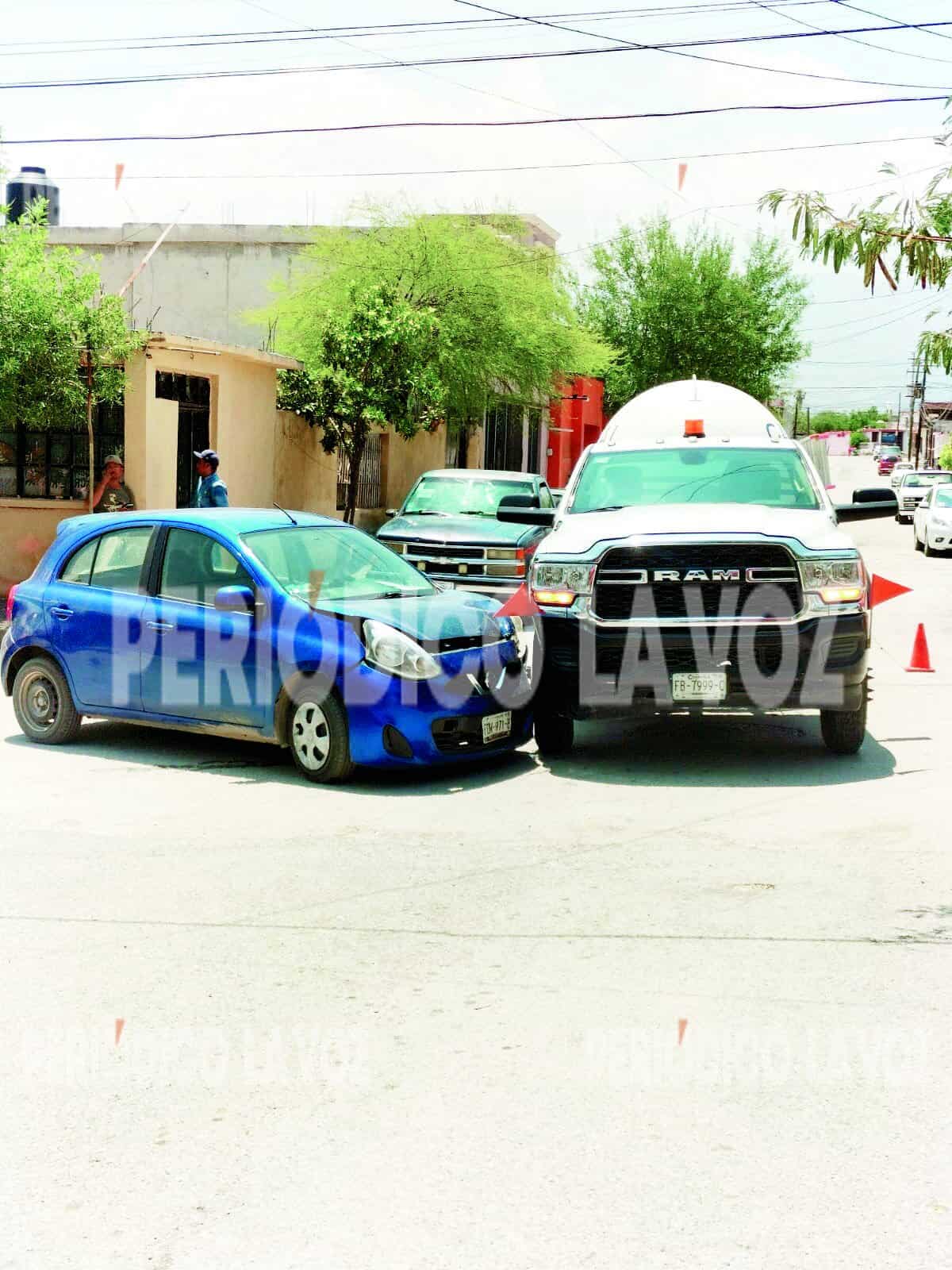 Conductor de pipa provoca choque en la Cañada; hay un lesionado hospitalizado