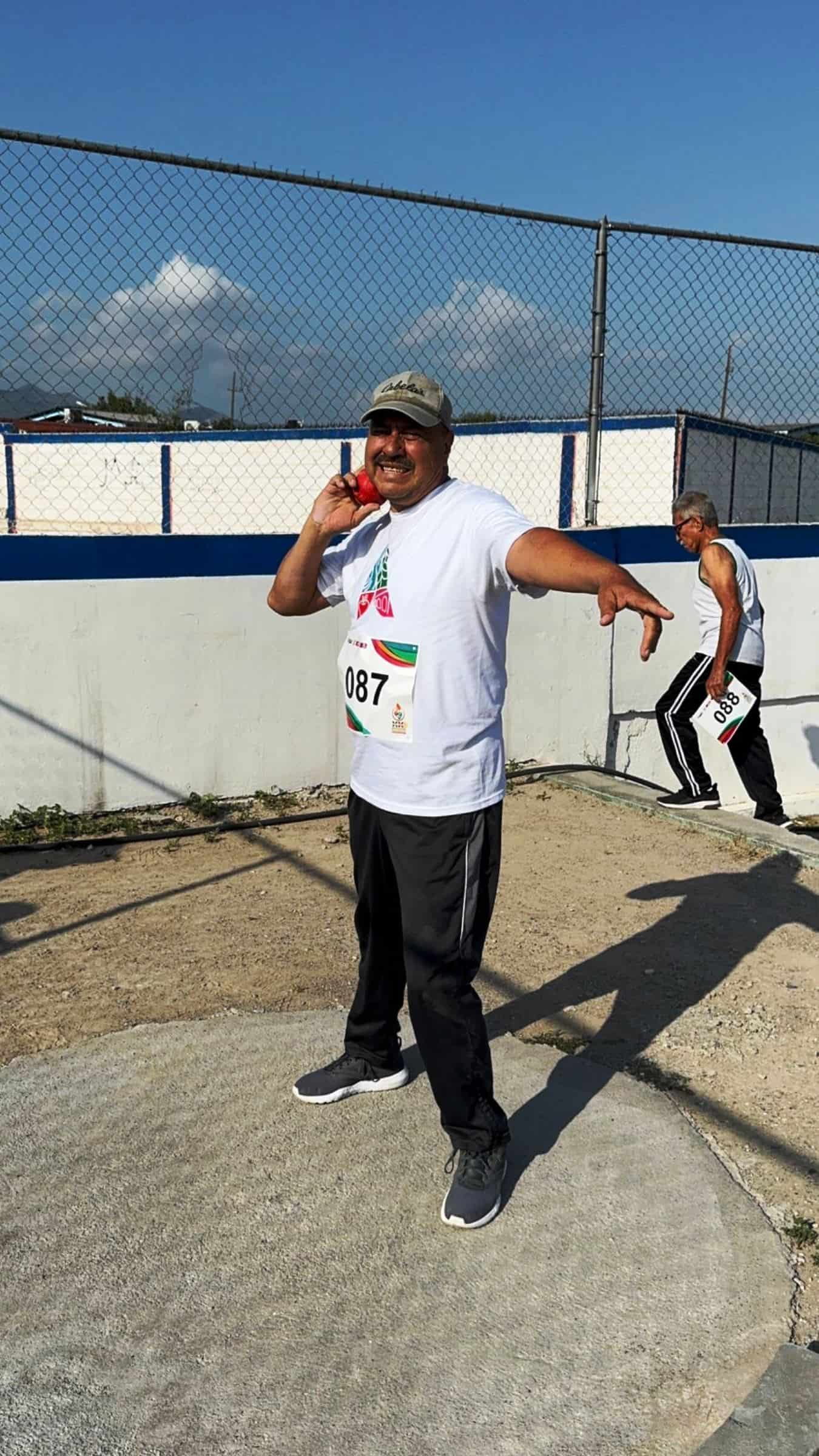 Gana Francisco Oro para Arteaga