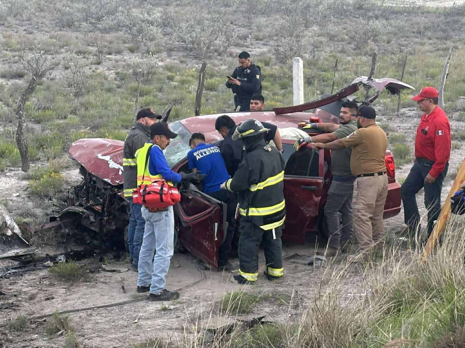Tragedia en la Carretera 57: Un Muerto y un Prensado en Fuerte Accidente