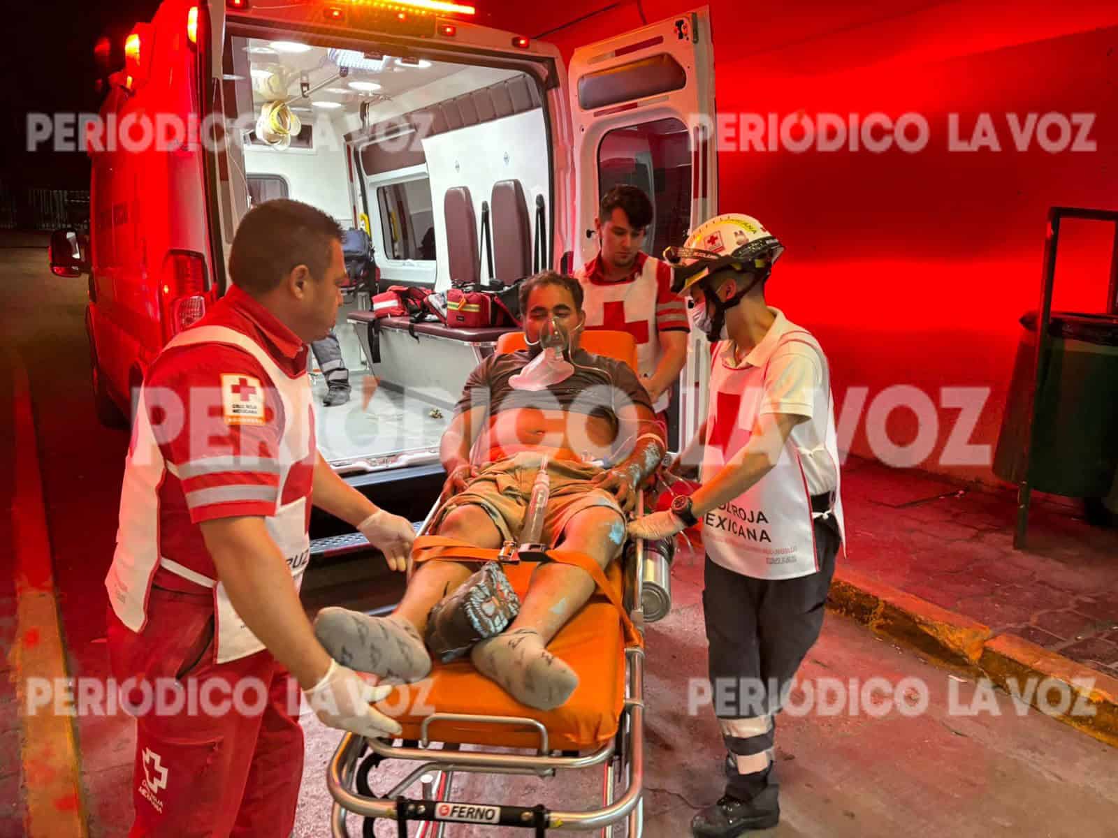 Trabajador se intoxica al pintar cisterna en centro comercial al sur de Monclova
