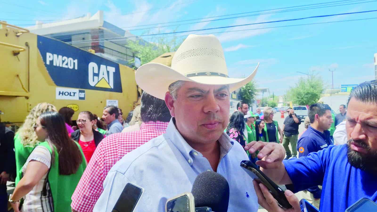 Paredes exhorta a políticos a mantener madurez y no evadir responsabilidades