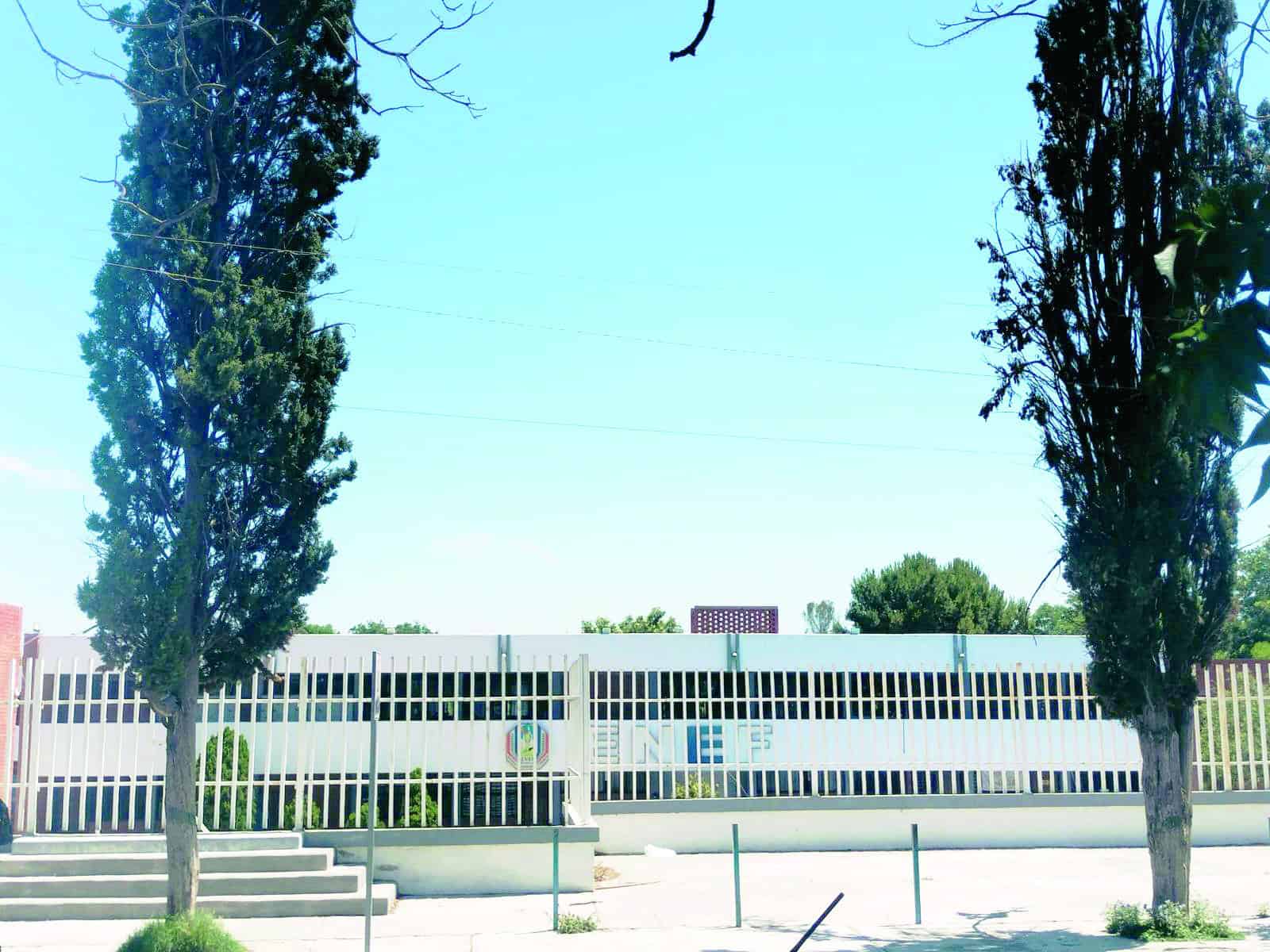 Denuncian a 3 docentes alumnas de la ENEF Denuncian a 3 docentes alumnas de la ENEF