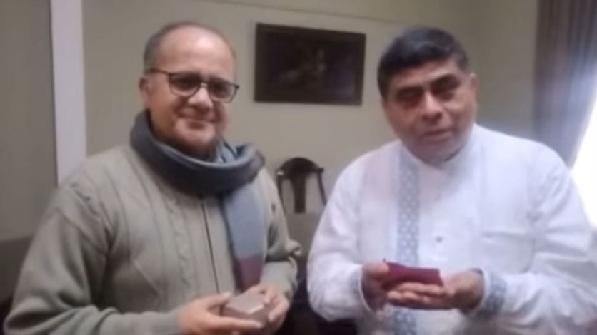Recibe parroquia de Múzquiz reliquia de Santa Rosa de Lima tras viaje a Perú