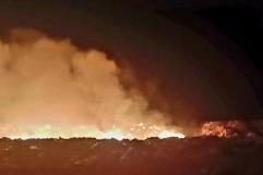 Contienen incendio en basurero municipal de Nava gracias a rápida coordinación