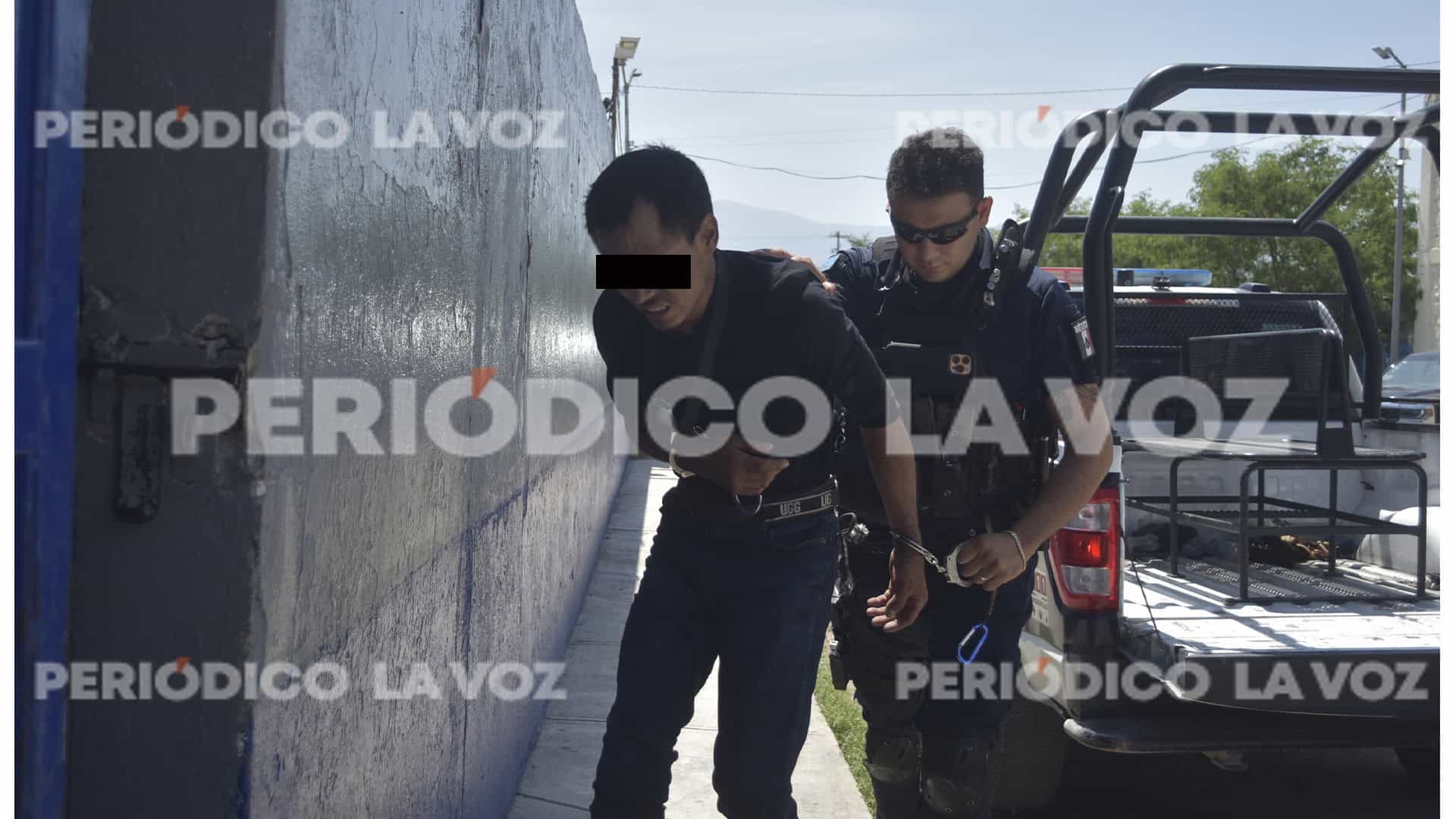 David fue arrestado tras escandalizar y gritar incoherencias en la pulga Hipódromo