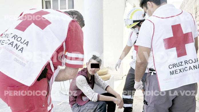 Joven deshidratado es confundido con víctima de agresión en Ciudad Deportiva