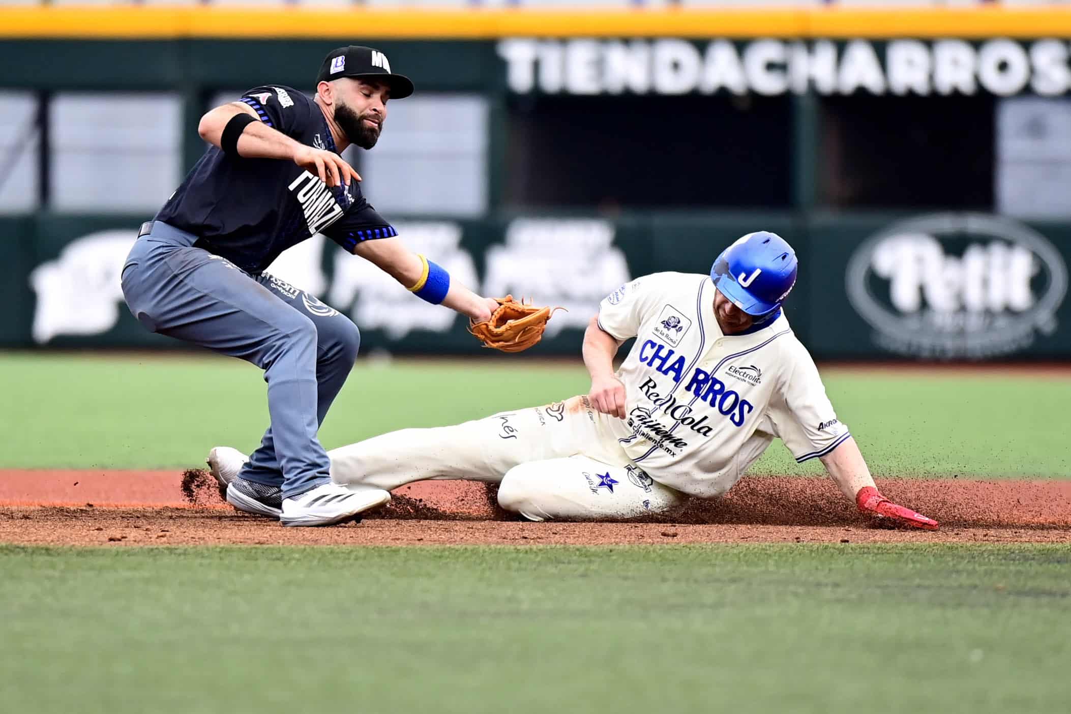Acereros de Monclova juegan series interzonas contra Olmecas y Piratas en casa