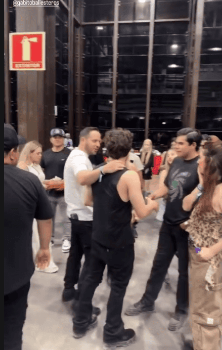 Critican al alcalde Jacobo Rodríguez por irse de "after" con Gabito Ballesteros en Mty