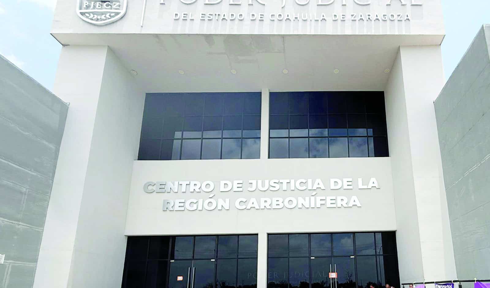Dan terapias para restablecer vínculo entre madre e hija en disputa familiar