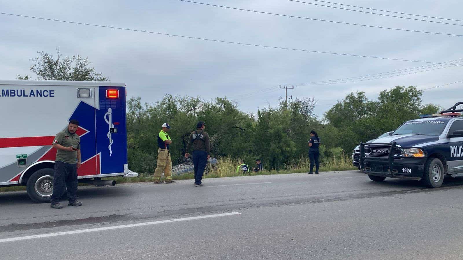 Caballo suelto provoca volcadura en carretera Morelos–Nava