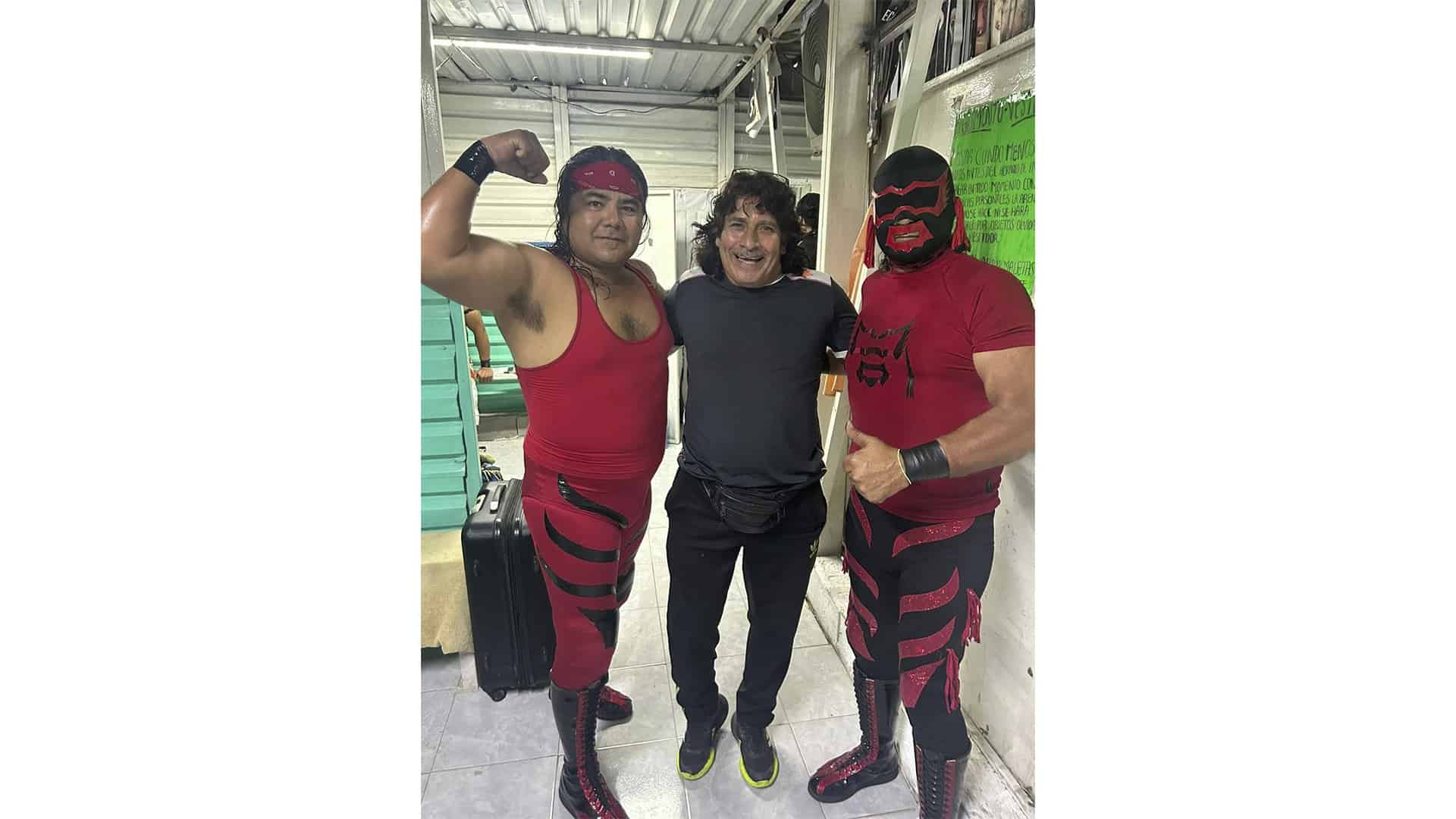 Rebelde Rojo Sr. anuncia su retiro tras 39 años y quitará la máscara en su última lucha