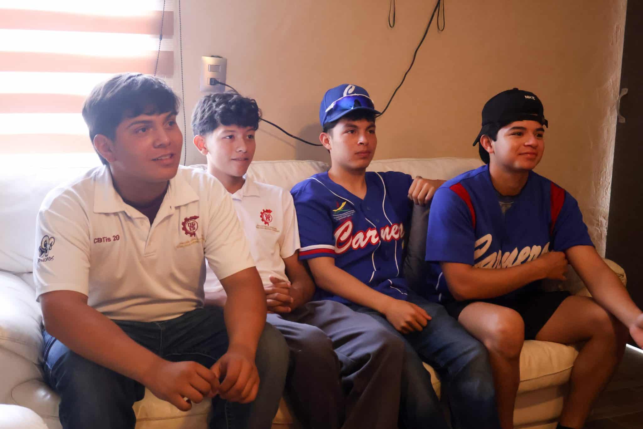 Fundación Bravitos apoya a Carneros del CBTIS 20 rumbo al nacional de béisbol