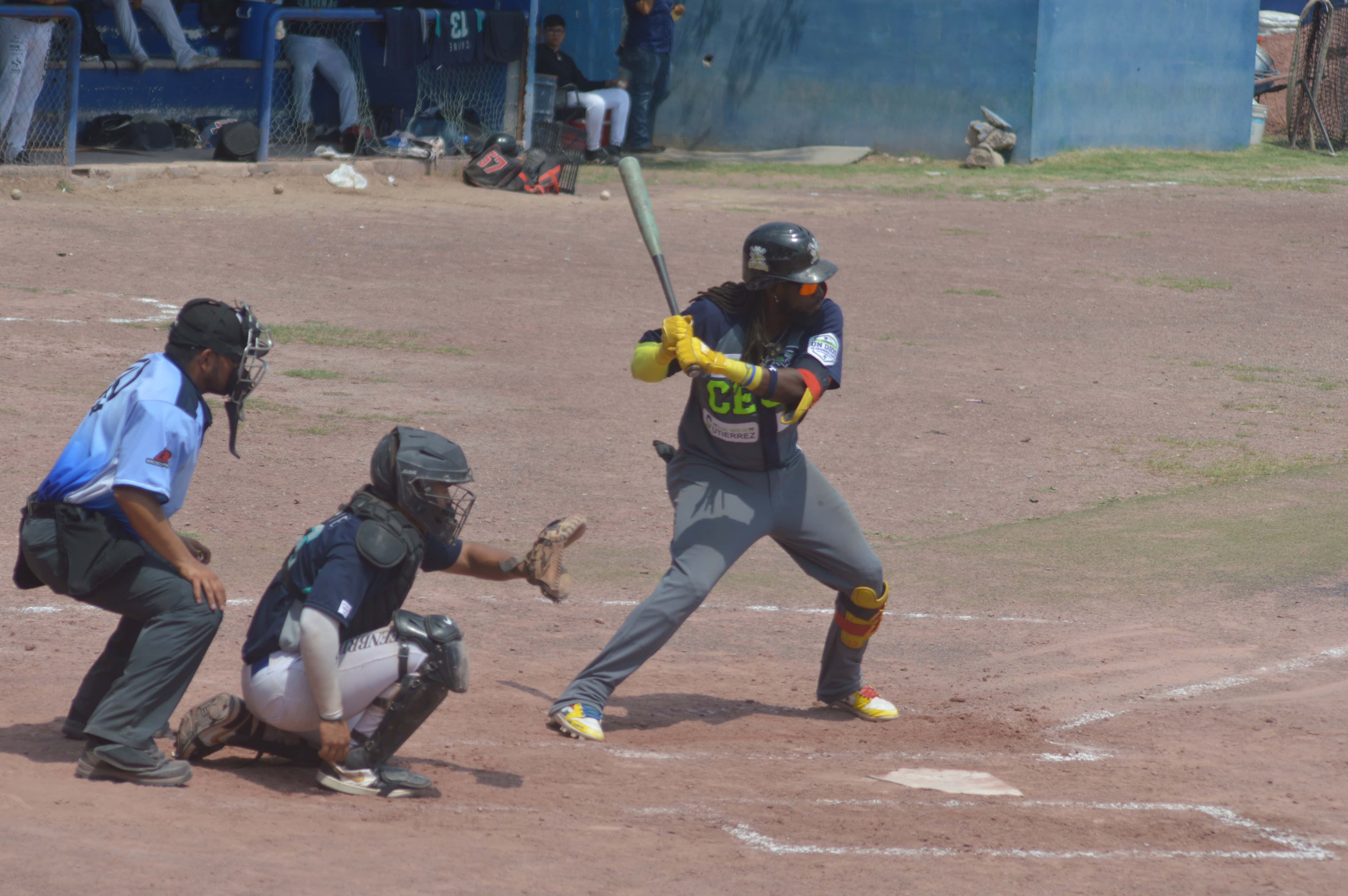 Halcones del CEUC reciben a Tuzos en la serie 9 de la Liga del Norte de Coahuila