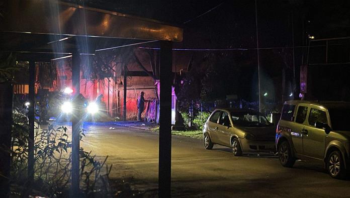 Aseguran vehículo y armas durante cateo; relacionado con el homicidio de El Chino