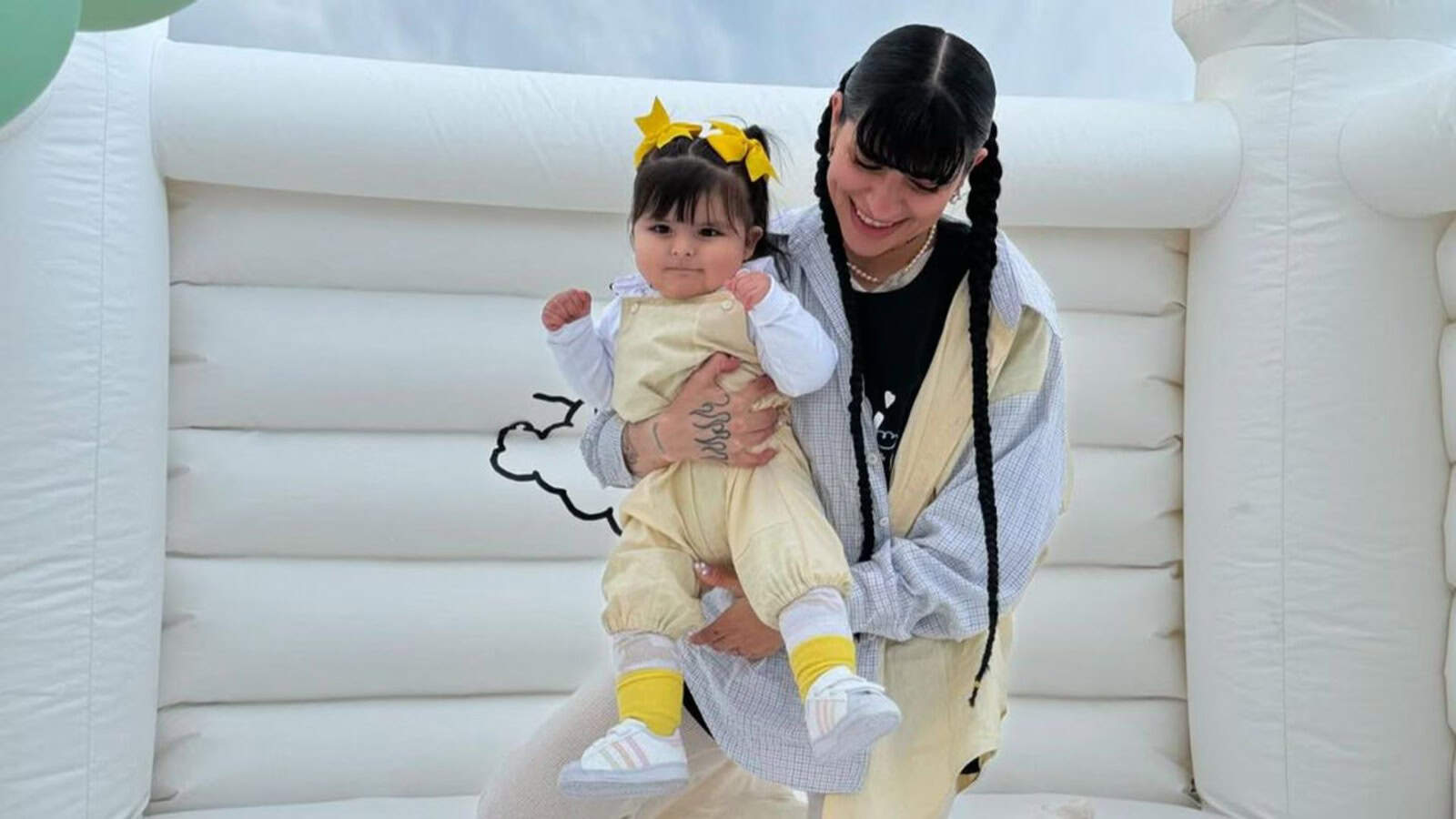 ¡Cazzu derrite corazones! Revela la personalidad "espectacular" y tierna de su hija