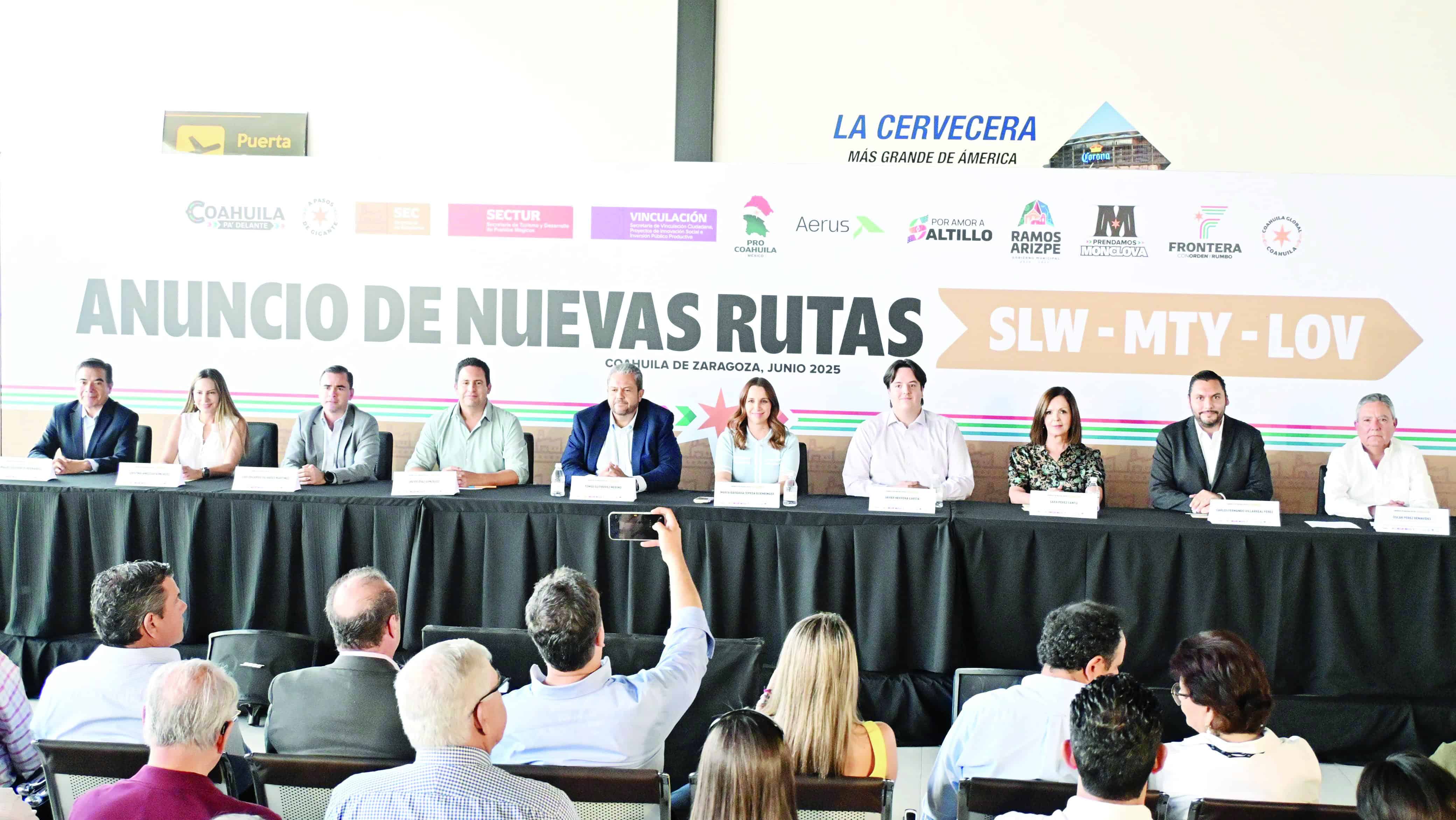 Impulsan desarrollo en Frontera con nuevo vuelo directo a Monterrey