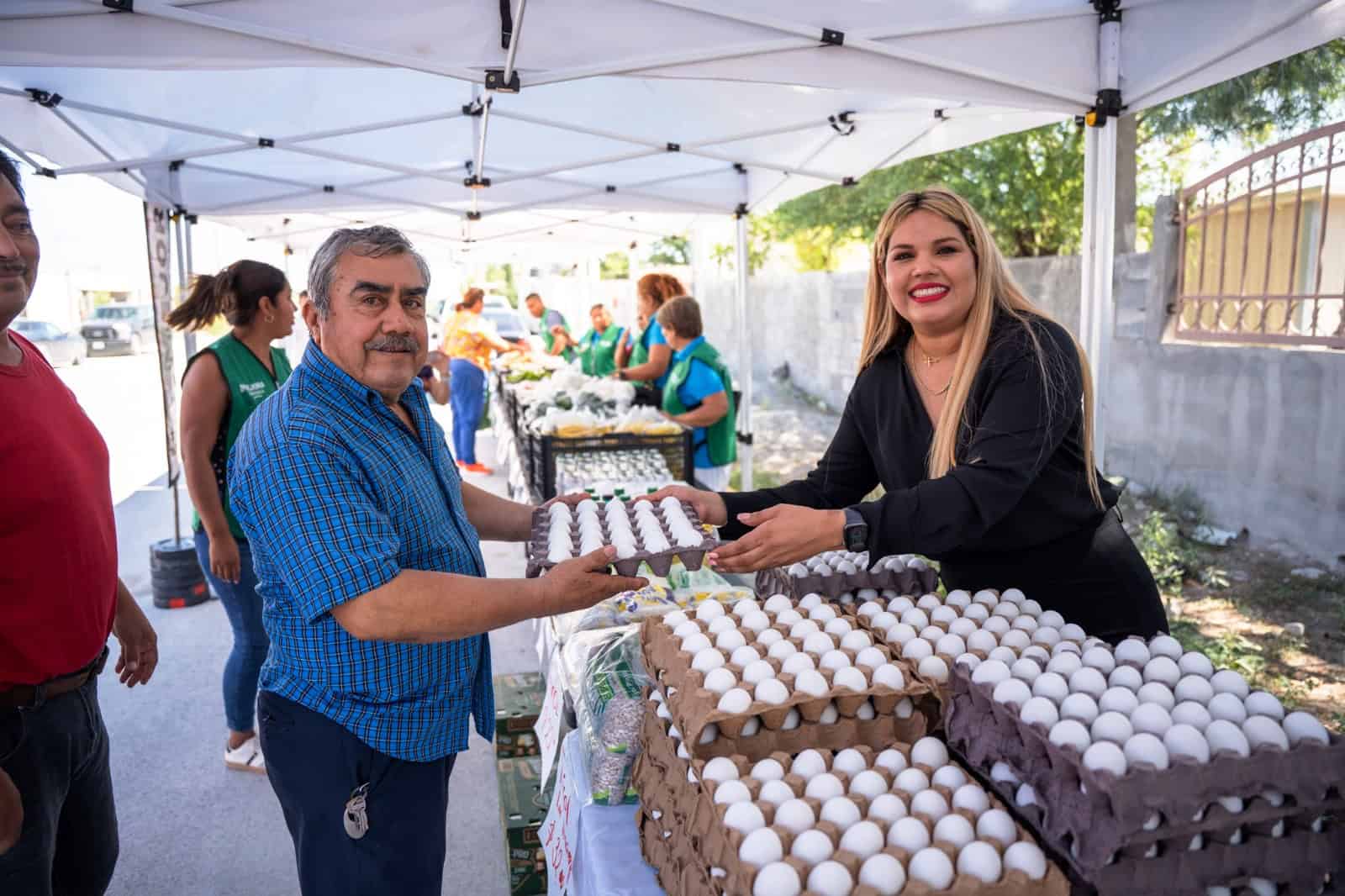 Llega "Mejora Coahuila" a Castaños con Mercadito y apoyos en la colonia Libertad