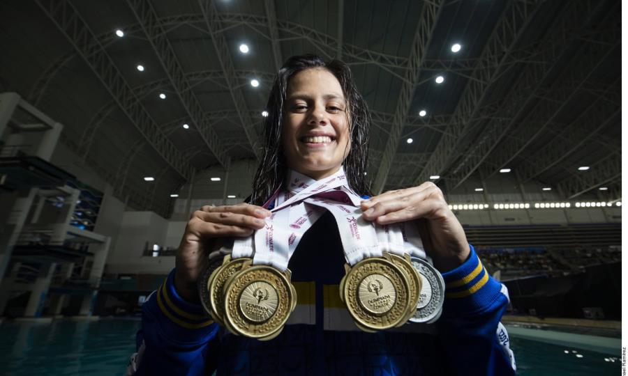 Miranda Grana, nadadora mexicana, brilla con récords y busca Los Ángeles 2028
