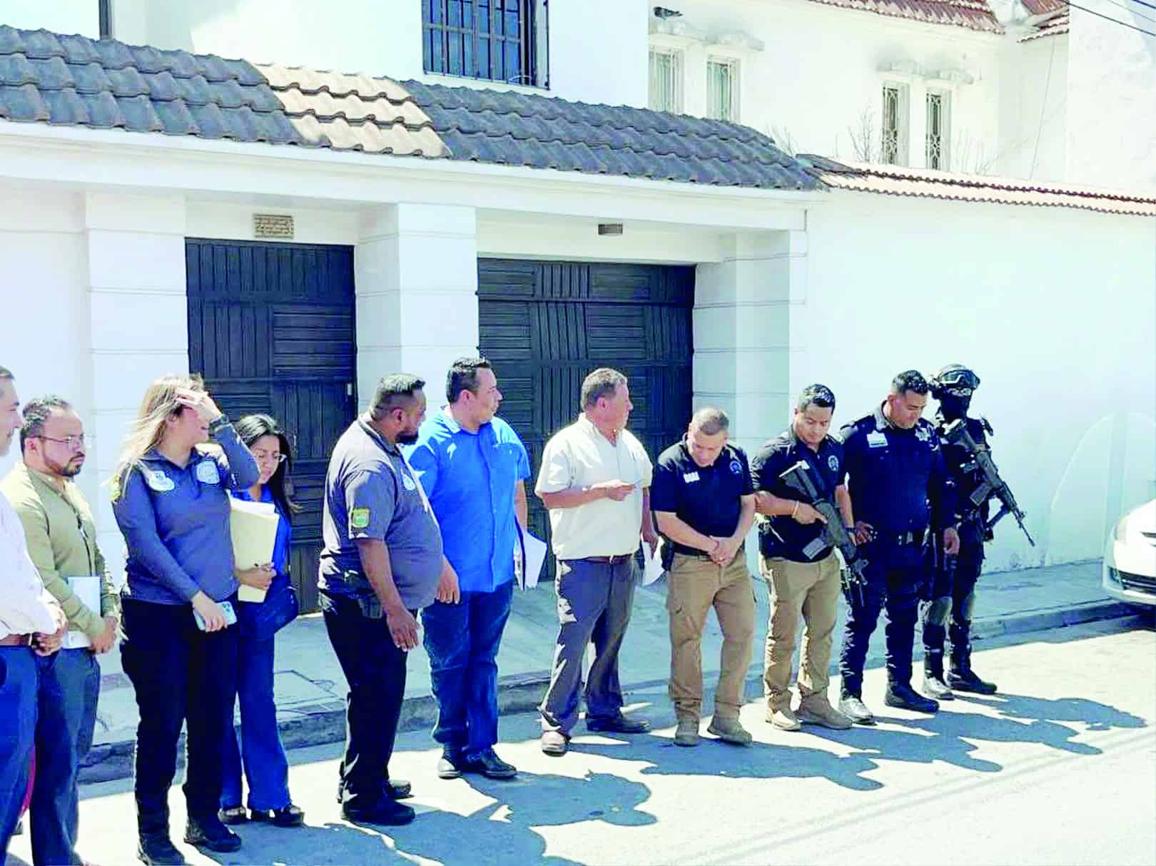 Catean casa de ex rector Enrique Navarro Guerrero 