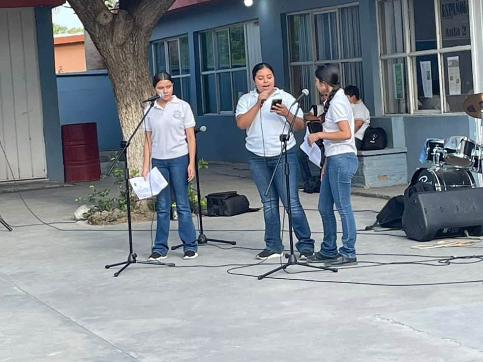 Secundaria "Eva Sámano" Vive Jornada por la Paz y Contra las Adicciones