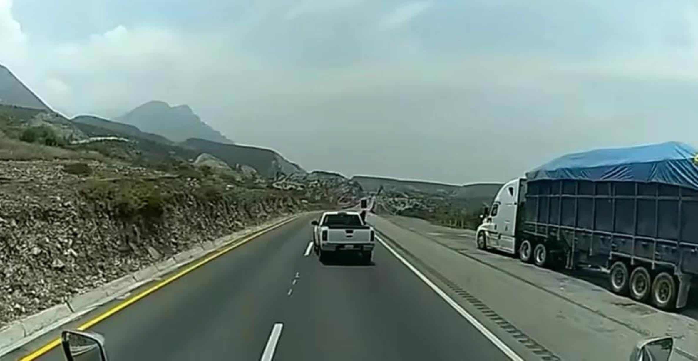 Piden reforzar vigilancia en la Saltillo-Monterrey