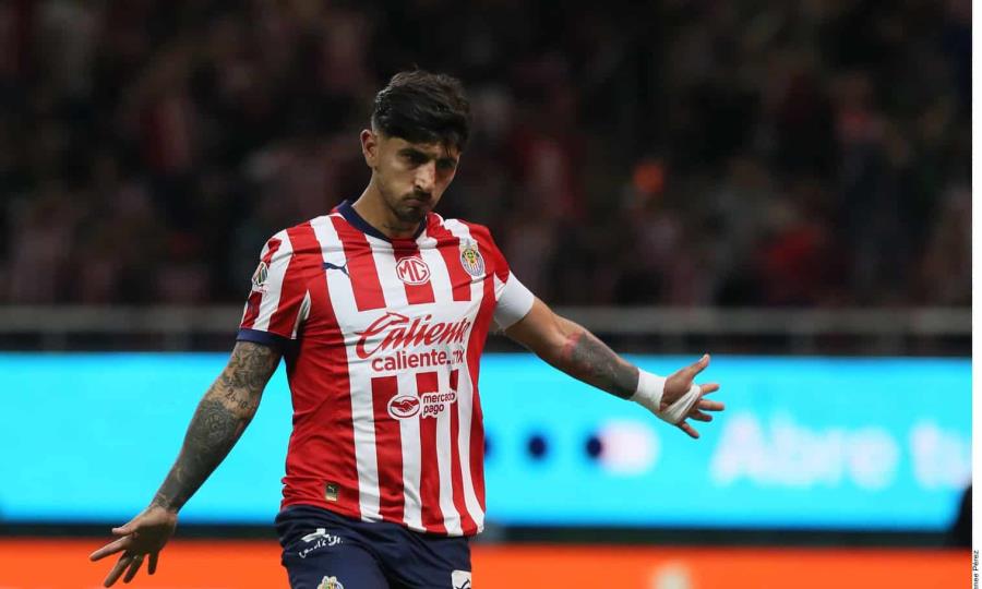 Víctor ‘Pocho’ Guzmán: de ídolo en Chivas a pieza olvidada en solo dos años