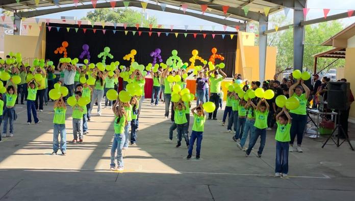 Celebran Concurso de Rutinas 2025 en la Emiliano Zapata