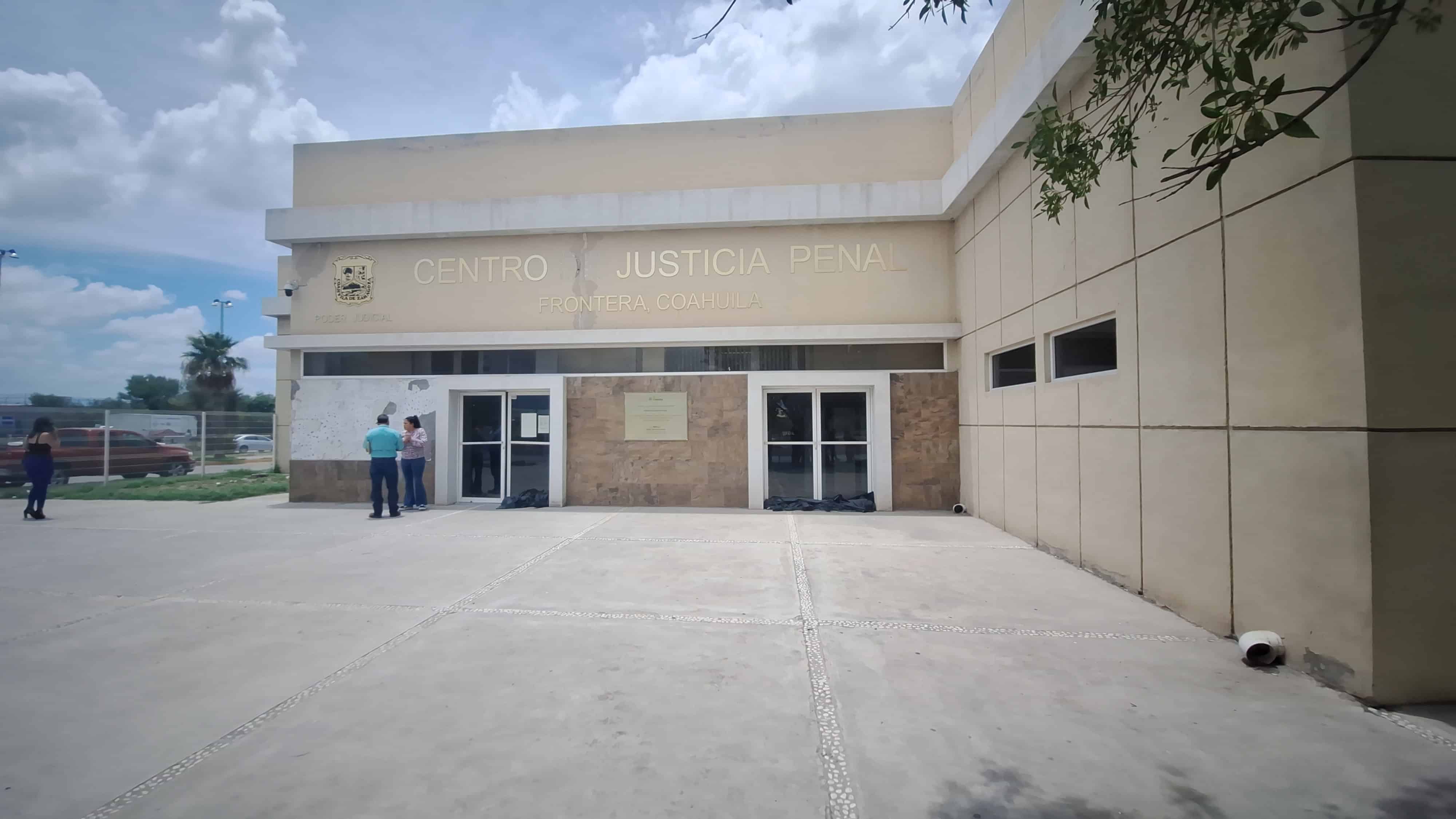 Yohana N. enfrenta audiencia virtual por lesiones leves calificadas en Monclova