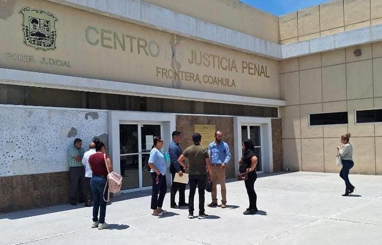 Dan un mes más a defensa en caso de homicidio en anexo Escudo de Salvación