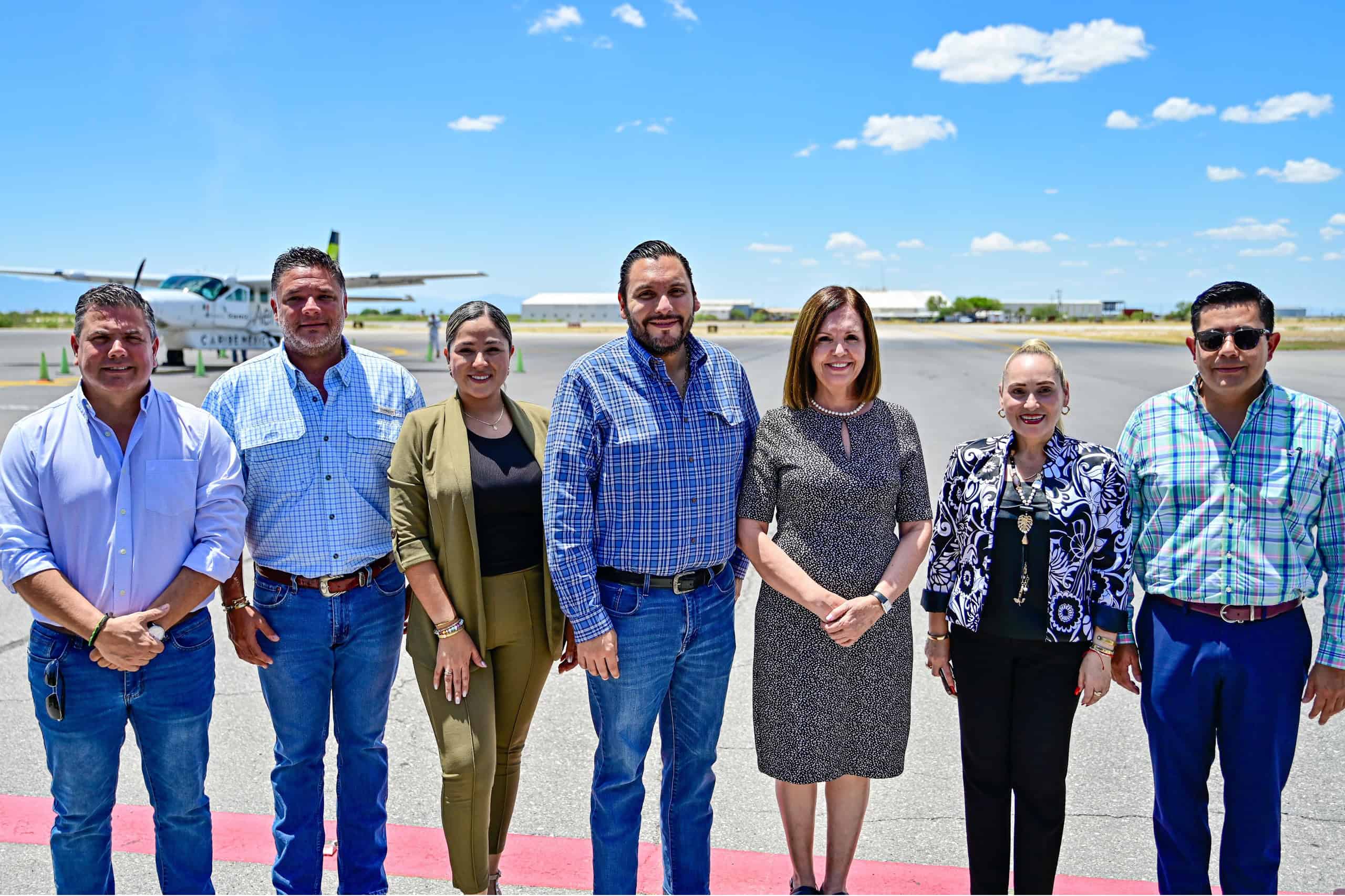 Inauguran primer vuelo Monclova–Monterrey y fortalecen competitividad regional