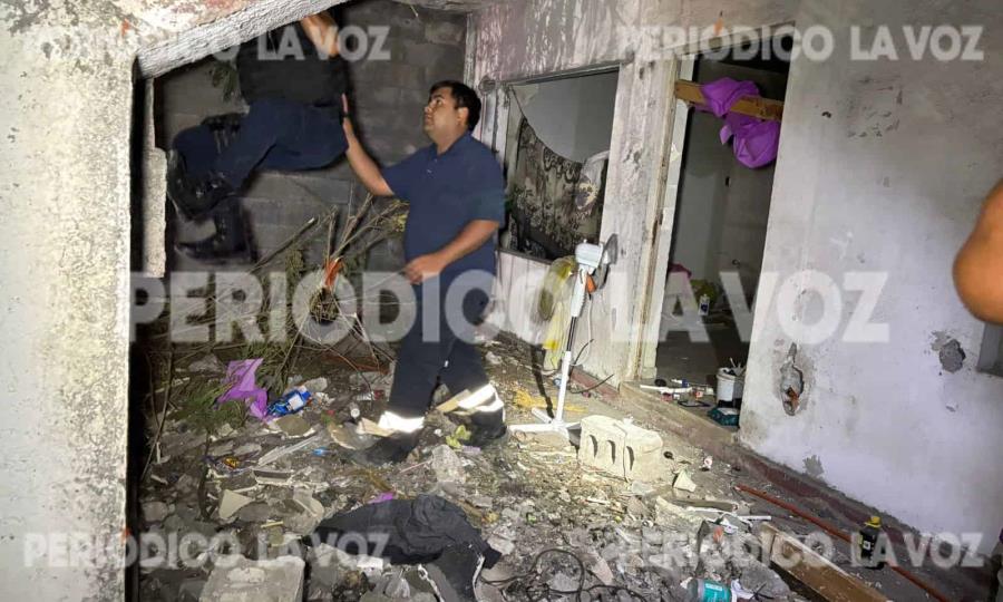 Joven provoca incendio en el Centro de Monclova al quemar basura y acaba detenido
